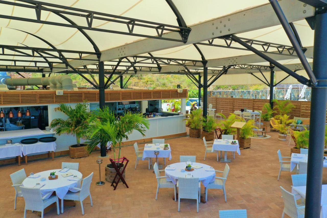 Le Domaine Anse Marcel Beach Resort Екстериор снимка